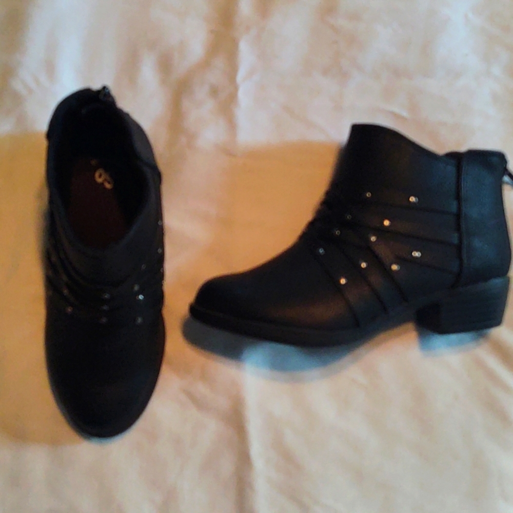 New Girls Sonoma Black Ankle Boots Size 12
